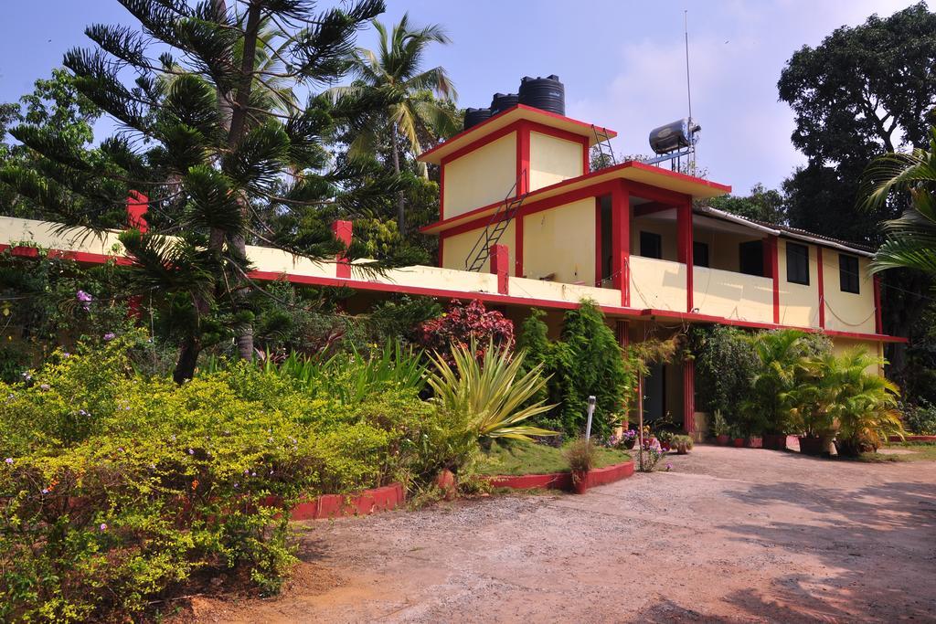 Castelinho'S Home Away From Home Anjuna Exterior foto