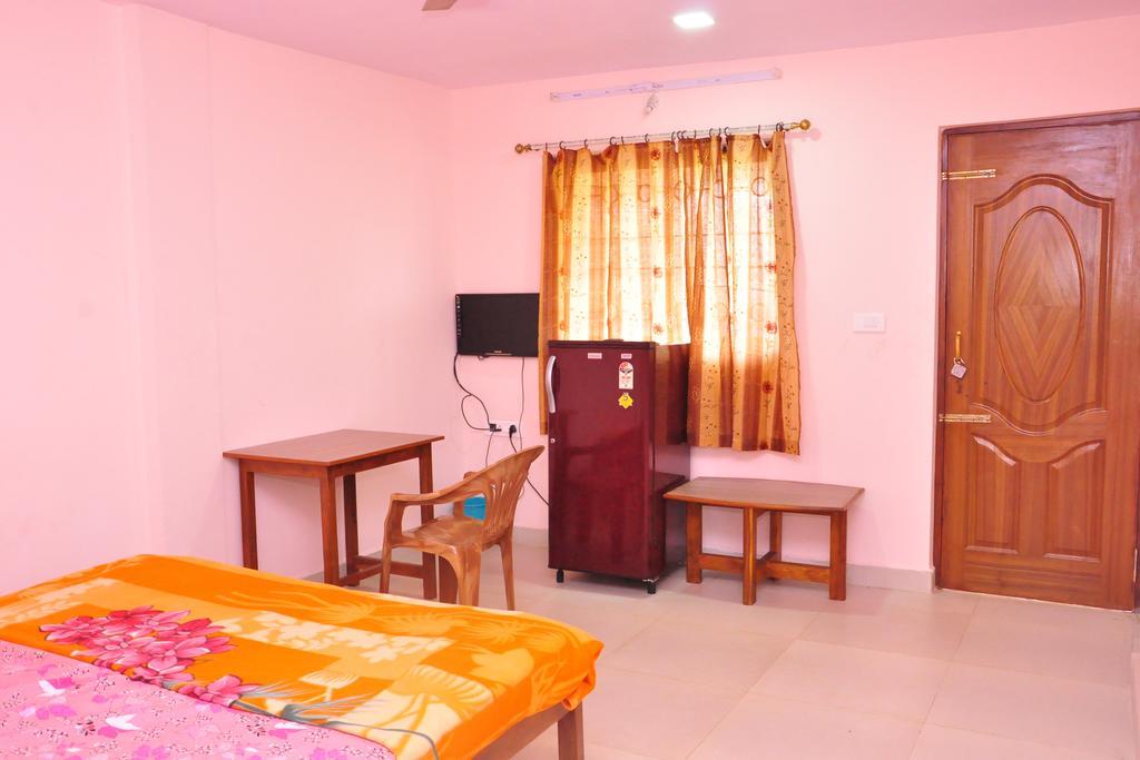 Castelinho'S Home Away From Home Anjuna Exterior foto